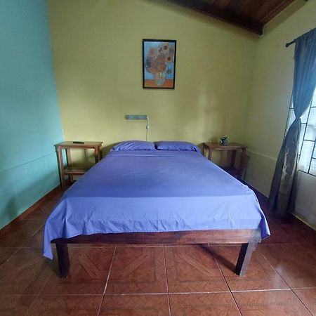 Arenal Hostel La Catarata La Fortuna Екстериор снимка