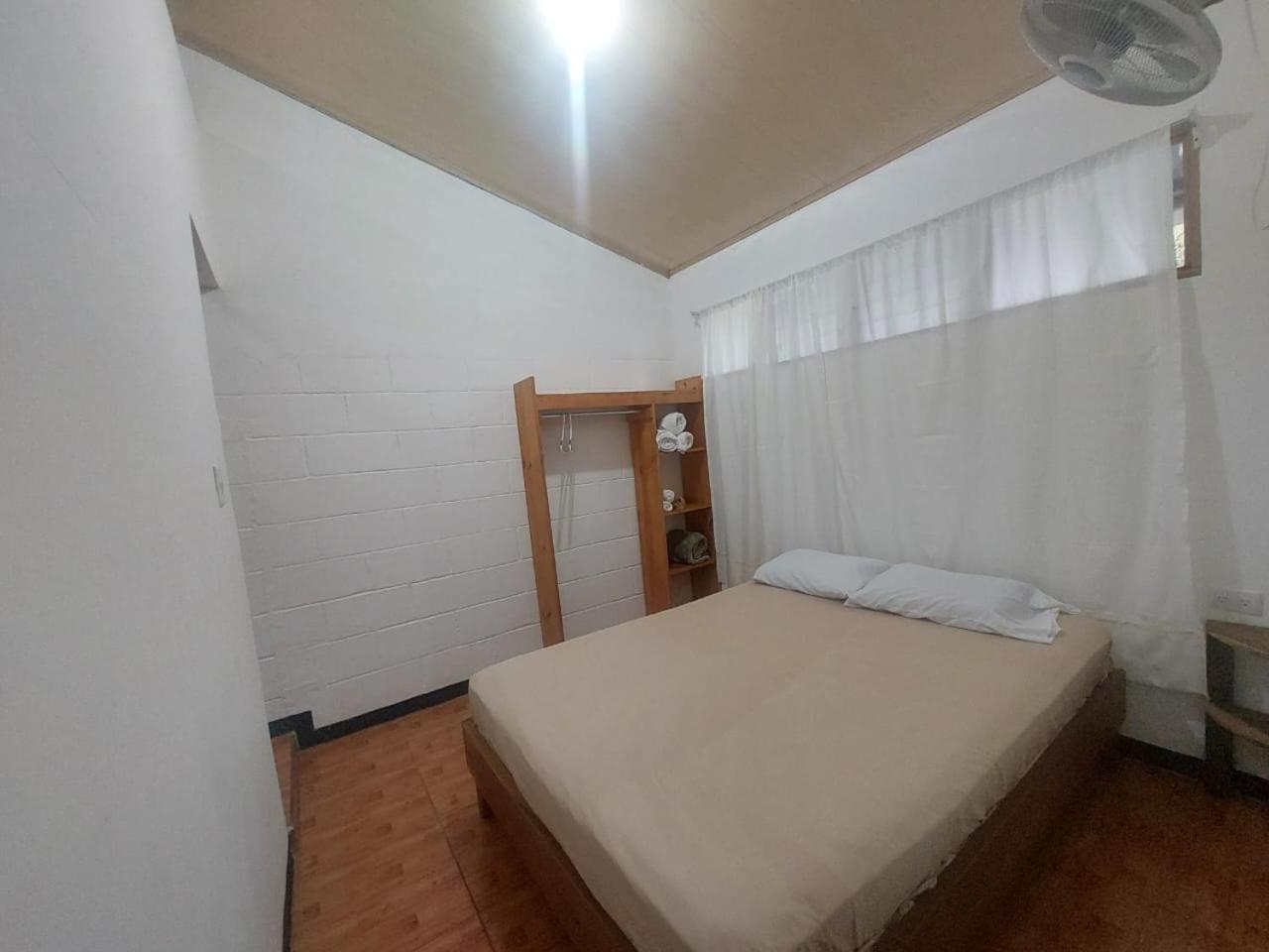 Arenal Hostel La Catarata La Fortuna Екстериор снимка